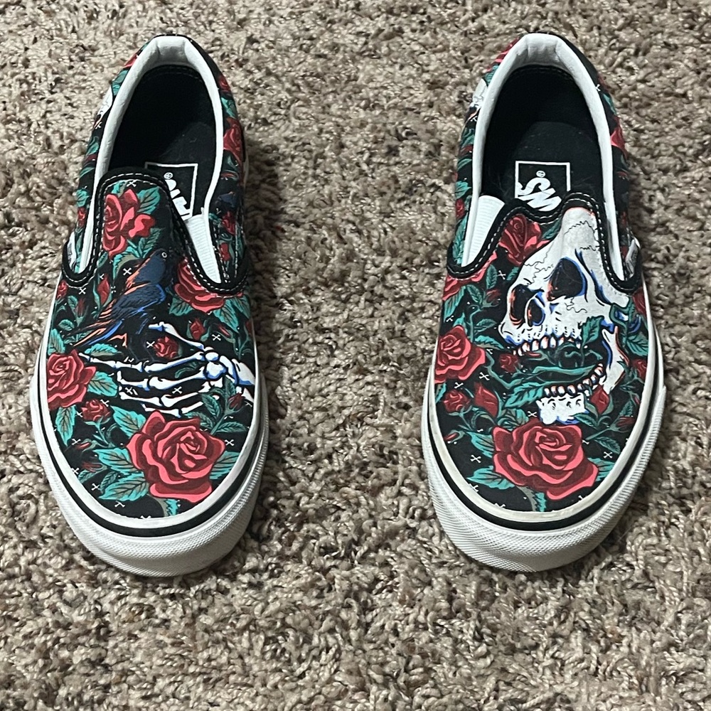 Slip on vans - 6.5 women